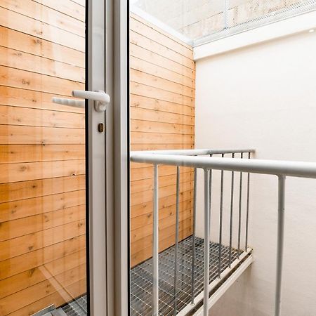 Отель Monreal Boutique Townhouse - R024Rm5 Паола Экстерьер фото